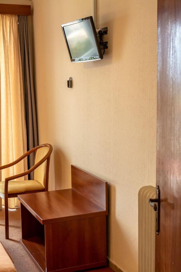 Telis Hotel Aígion Luaran gambar