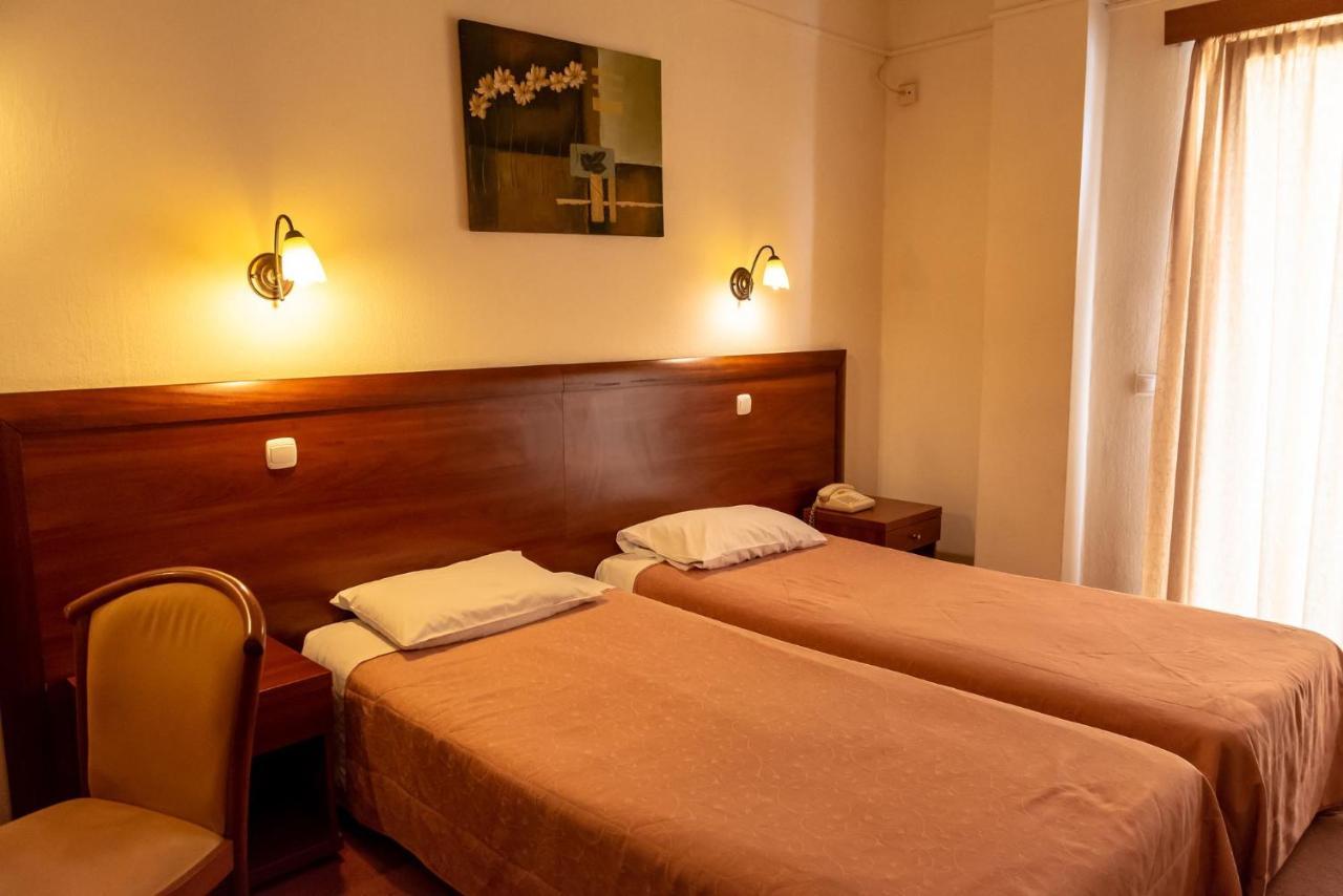 Telis Hotel Aígion Luaran gambar