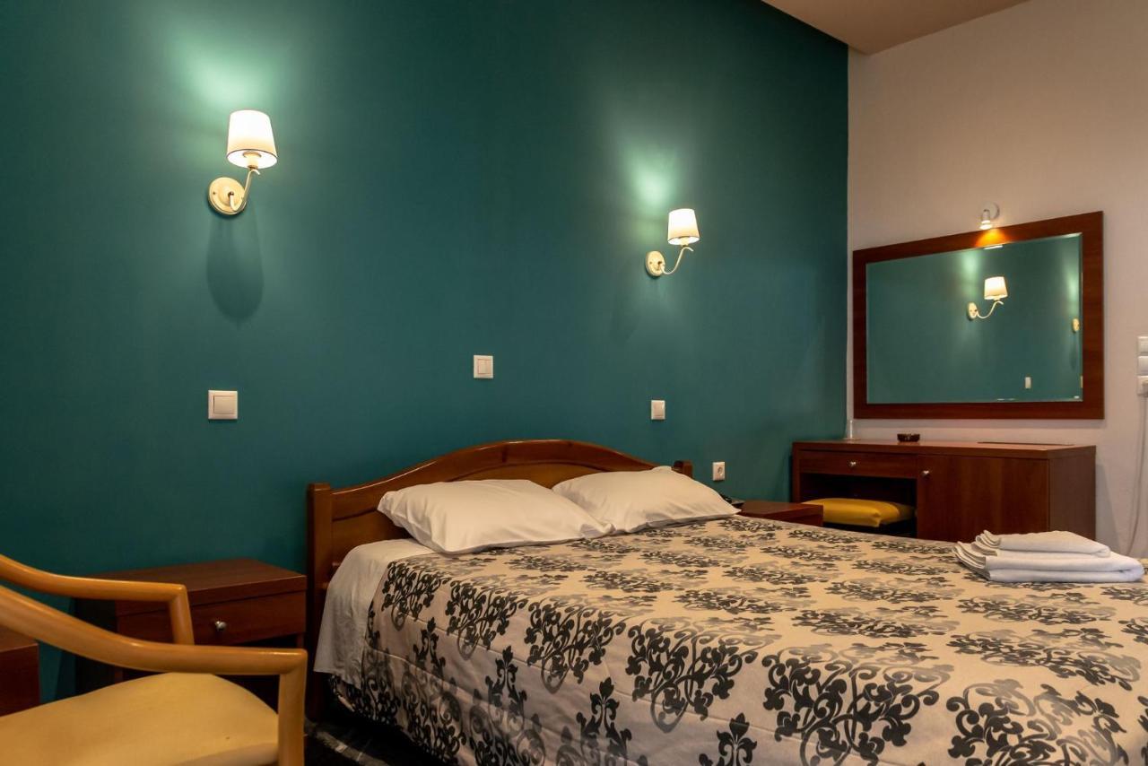 Telis Hotel Aígion Luaran gambar